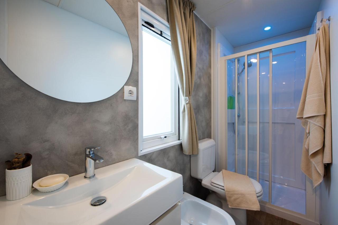 Bungalow Lido Colico Εξωτερικό φωτογραφία
